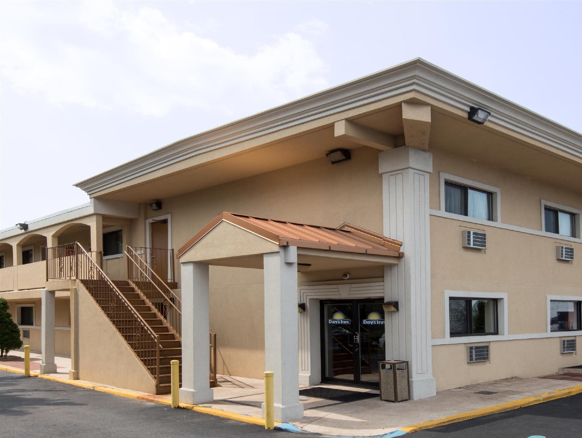 Red Roof Inn Copiague Exteriér fotografie